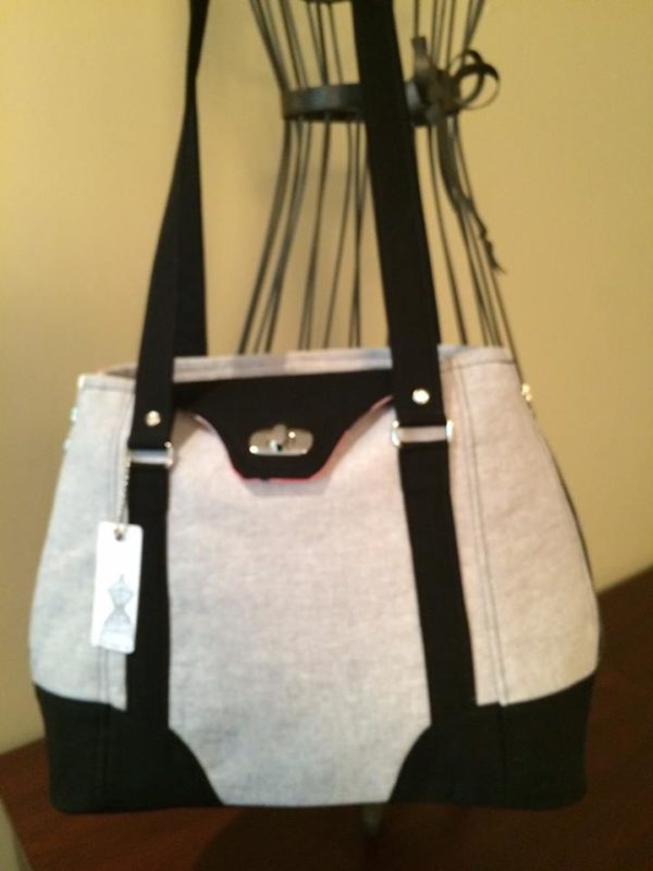 Linen Bag with Side Zips - Image 5