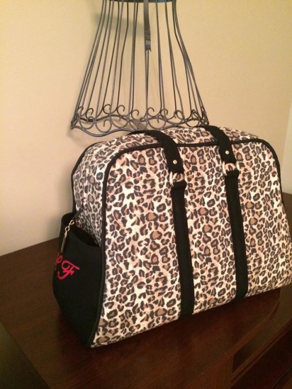 Travel in Style - Overnight Bag - Image 2