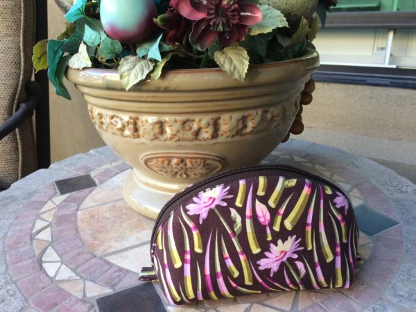 Pretty Pouch Cosmetic Bag - Image 2