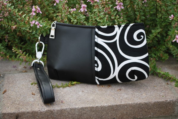 Let Me Entertain You Clutch - Image 3