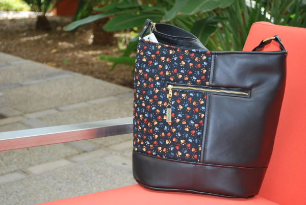 Kitty Bucket Bag