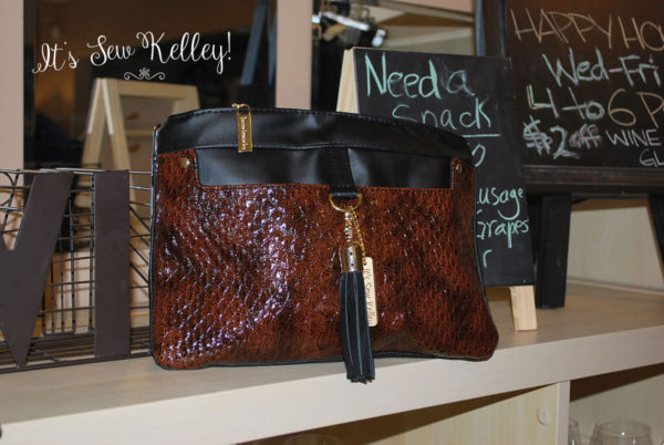 Nite Out Clutch