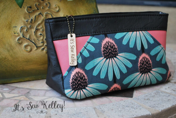 Pouch Charming