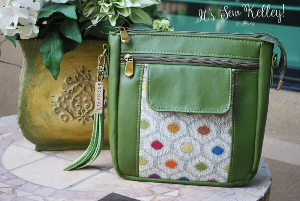 Flair Crossbody