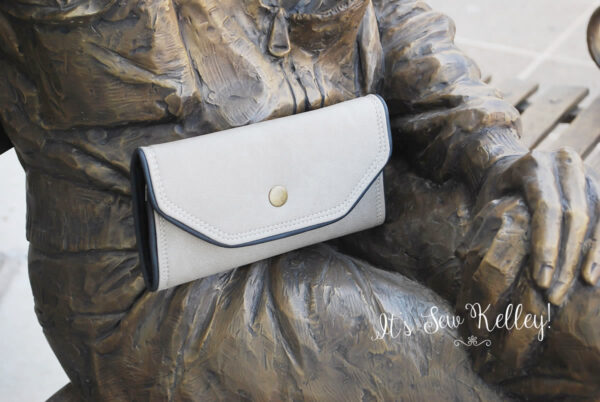 Bellezza Tote & Handbag - Image 3