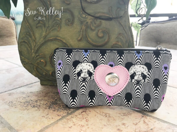 Must Be Love Eyeglass Case - Image 3