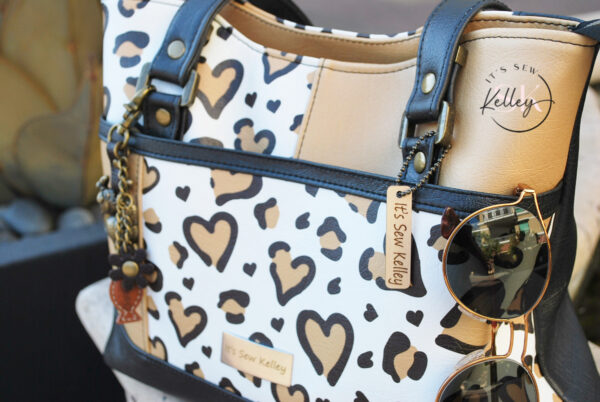 Leopard Love Handbag - Image 4