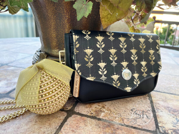 Esmerelda Clutch